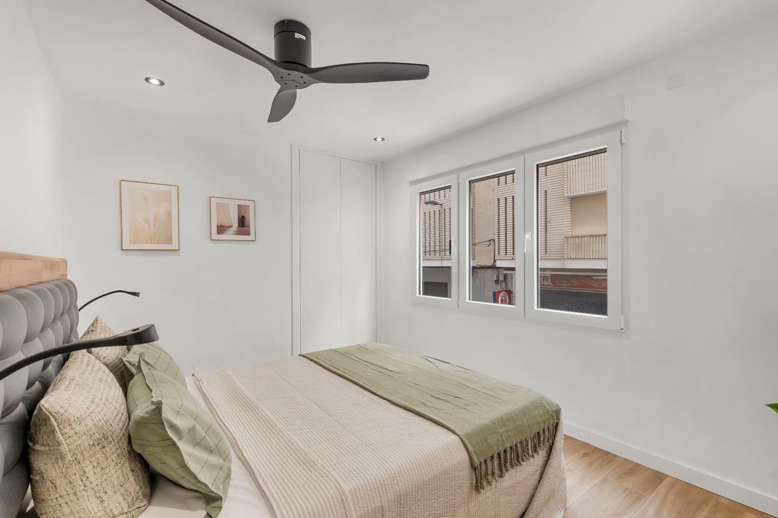 3 soveværelse Lejlighed til salg i Torrevieja med garage - € 235.000 (Ref: 10097629)