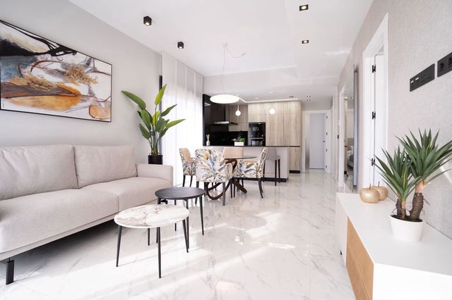 2 camera da letto Appartamento in vendita in Torre de la Horadada, Pilar de la Horadada con piscina garage - 365.000 € (Rif: 10118813)