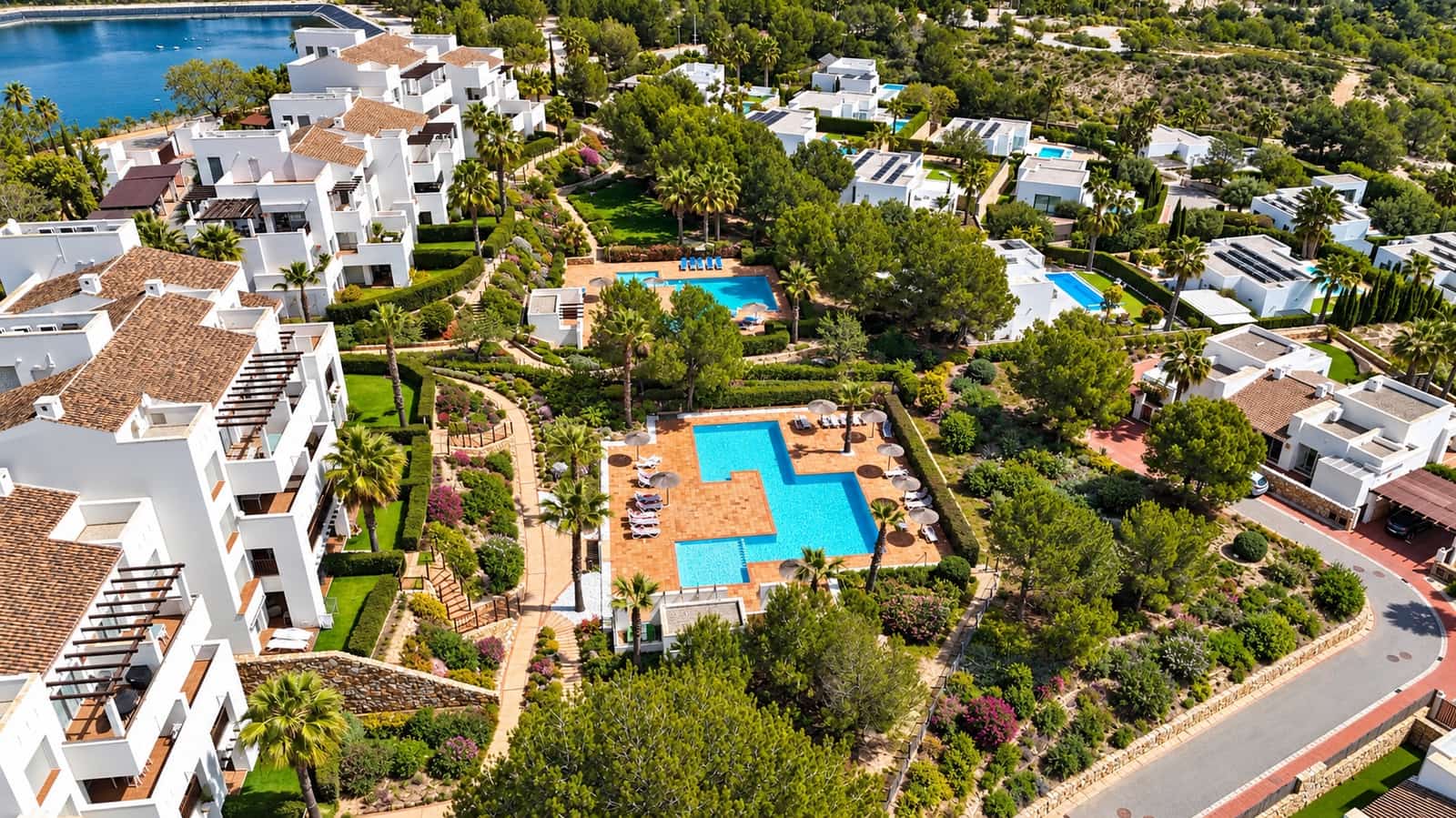 2 sovrum Takvåning till salu i Torrevieja med pool garage - 275 000 € (Ref: 10123479)
