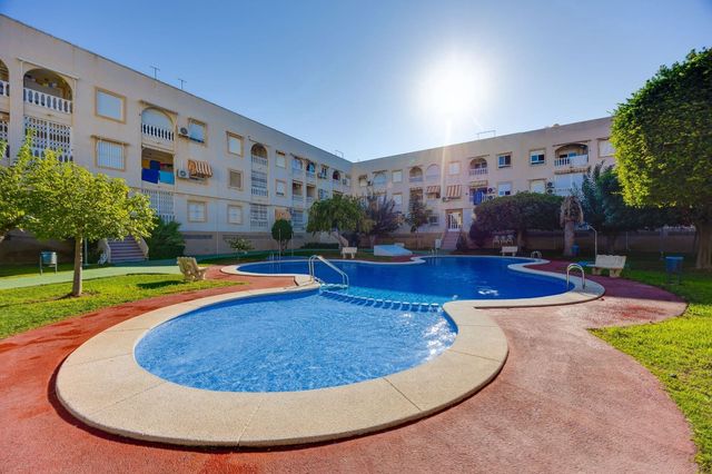 2 soverom Penthouse til salgs i Playa del Acequión, Torrevieja med svømmebasseng garasje - € 159 900 (Ref: 10123481)