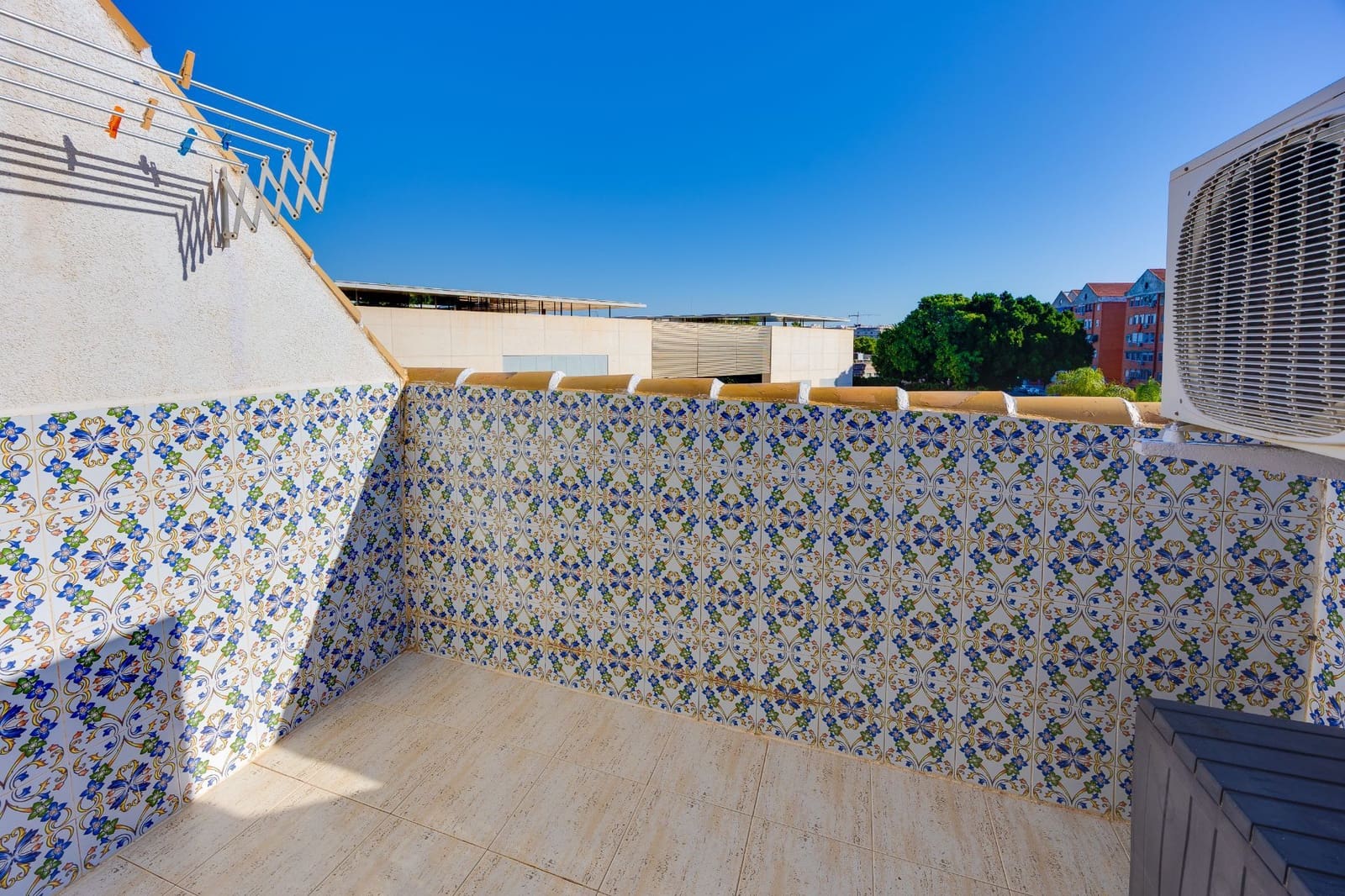 2 quarto Penthouse para venda em Torrevieja com piscina garagem - 159 900 € (Ref: 10123481)