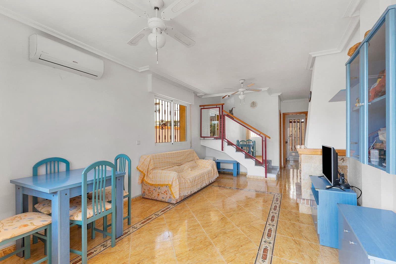 3 Zimmer Villa zu verkaufen in Orihuela Costa mit Pool Garage - 199.000 € (Ref: 10128108)
