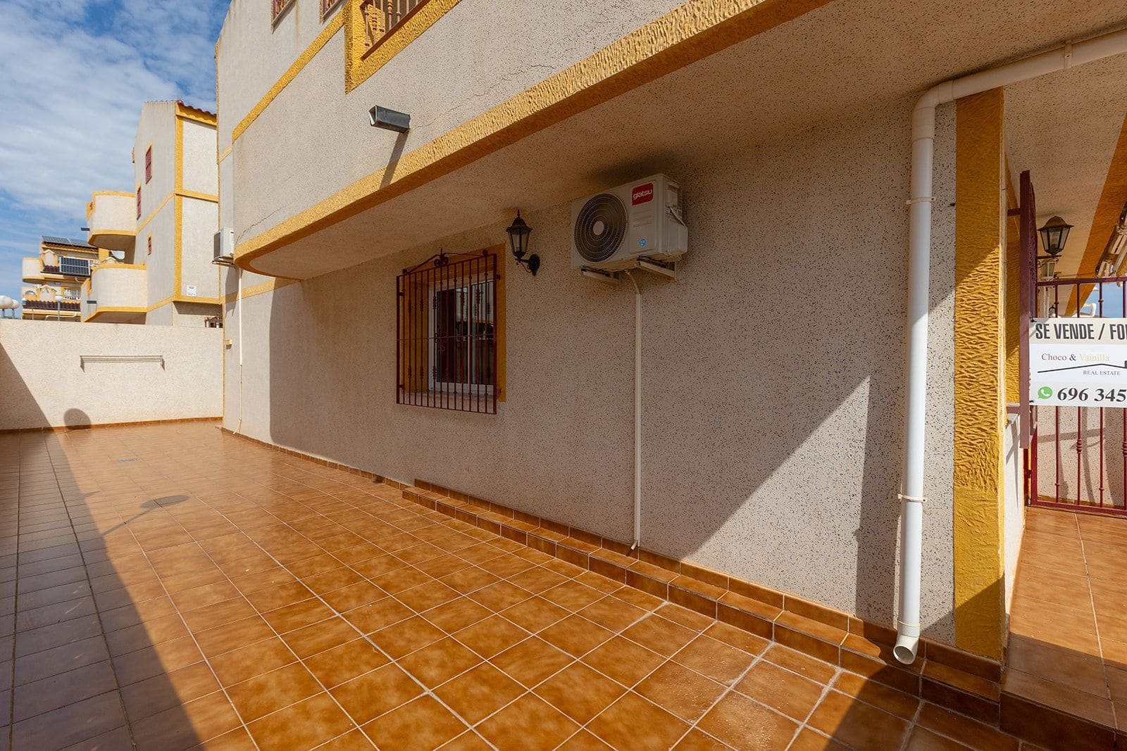 3 Zimmer Villa zu verkaufen in Orihuela Costa mit Pool Garage - 199.000 € (Ref: 10128108)