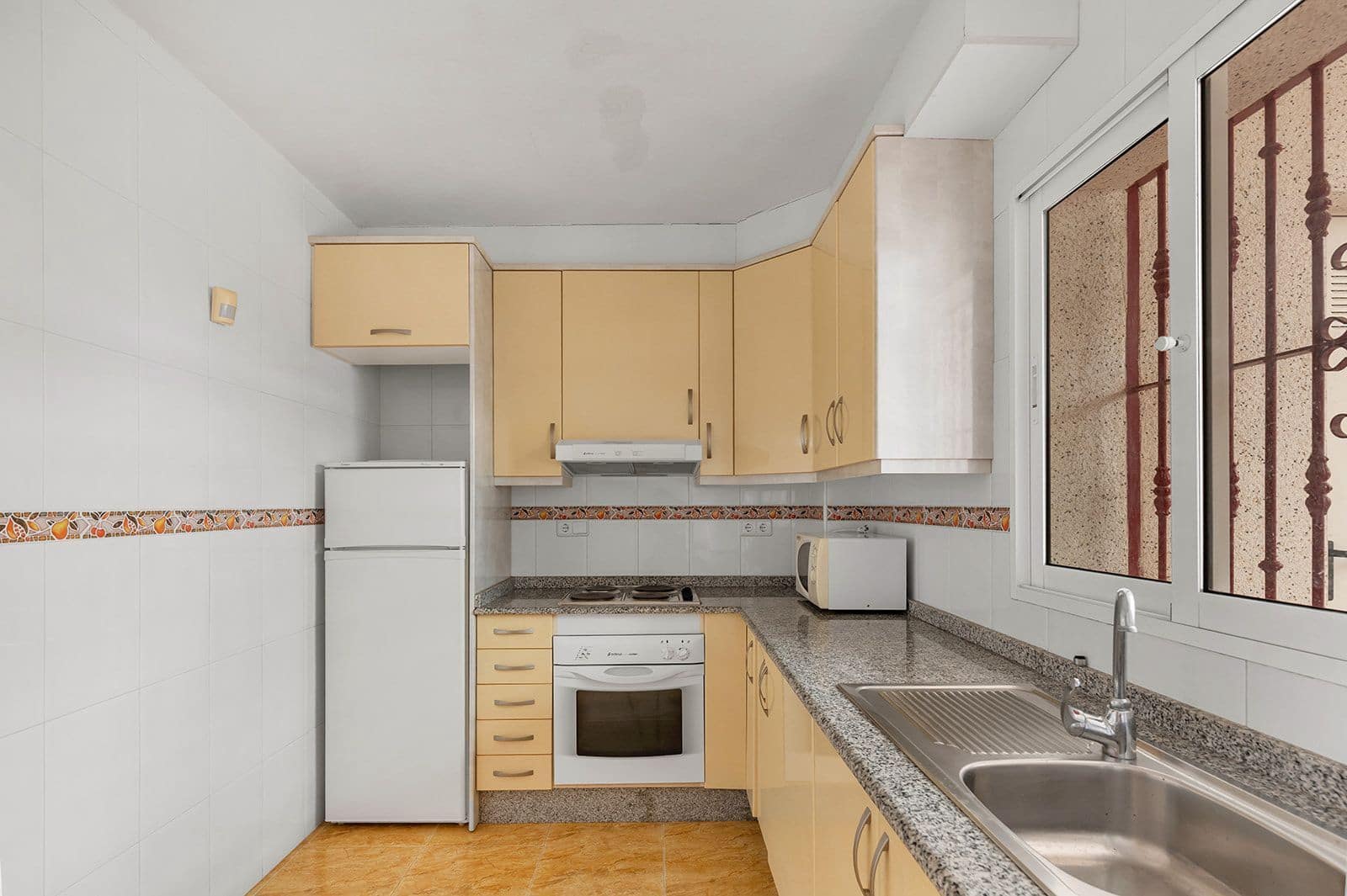 3 Zimmer Villa zu verkaufen in Orihuela Costa mit Pool Garage - 199.000 € (Ref: 10128108)