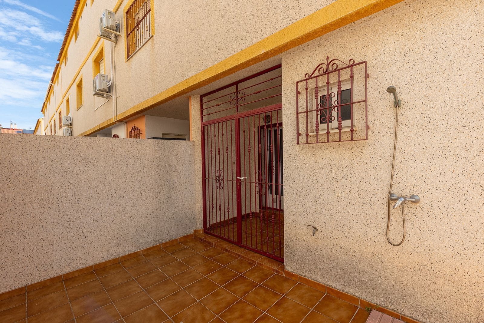 3 Zimmer Villa zu verkaufen in Orihuela Costa mit Pool Garage - 199.000 € (Ref: 10128108)