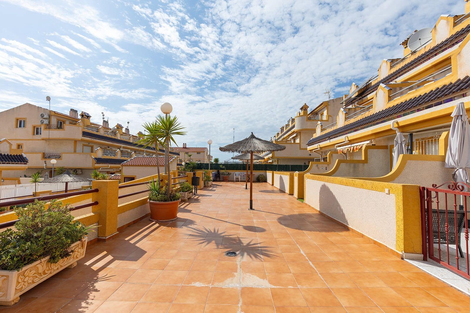 3 Zimmer Villa zu verkaufen in Orihuela Costa mit Pool Garage - 199.000 € (Ref: 10128108)