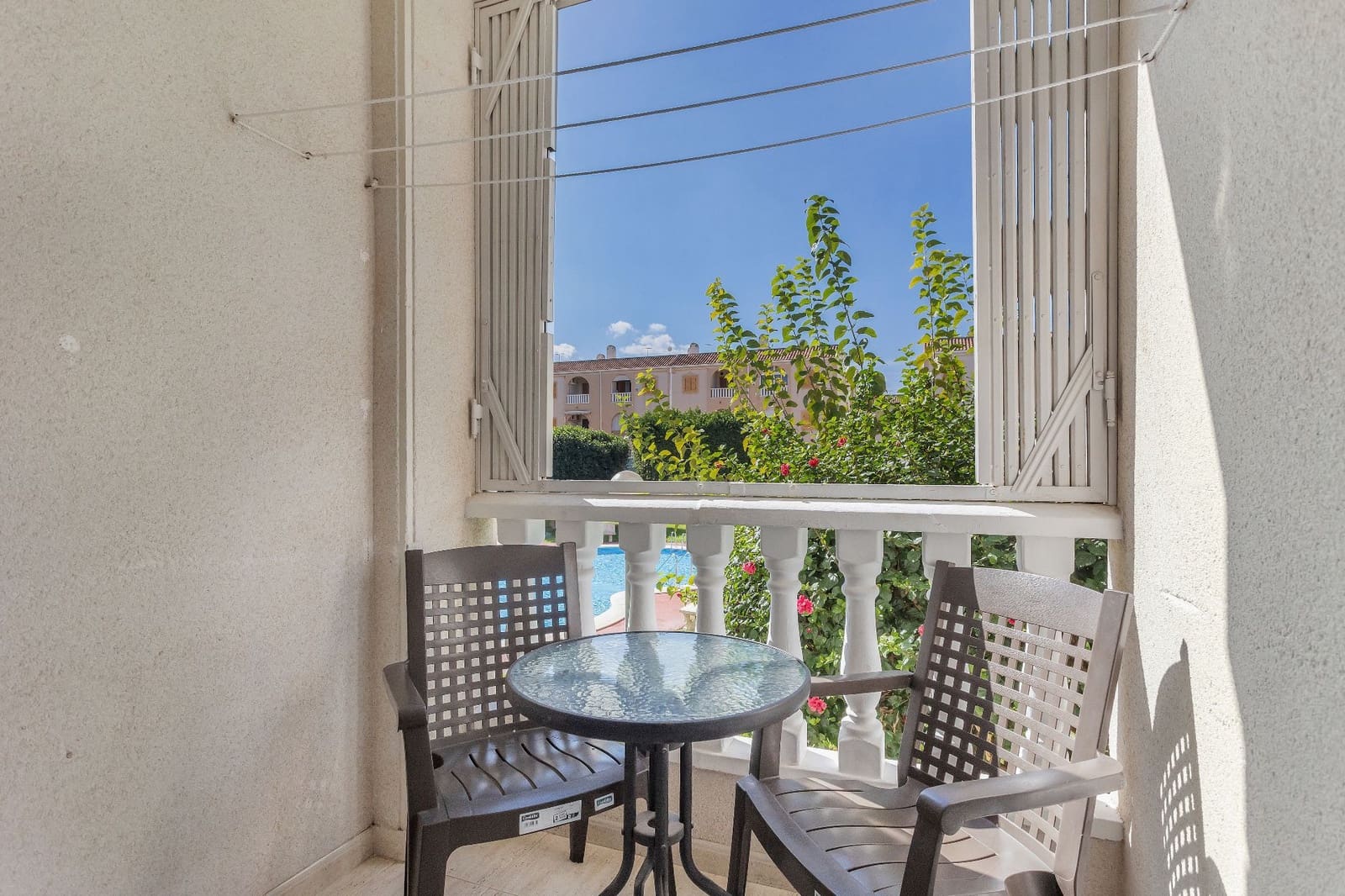 1 chambre Appartement à vendre à Torrevieja avec piscine - 135 000 € (Ref: 10146301)