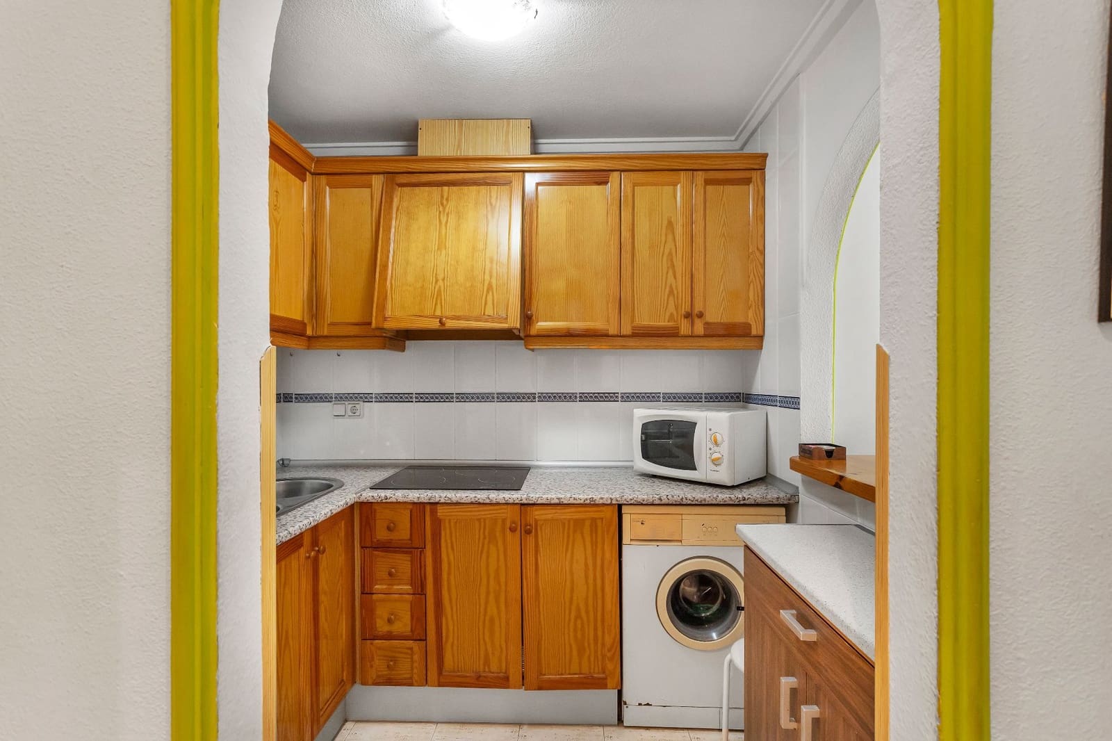 1 chambre Appartement à vendre à Torrevieja avec piscine - 135 000 € (Ref: 10146301)