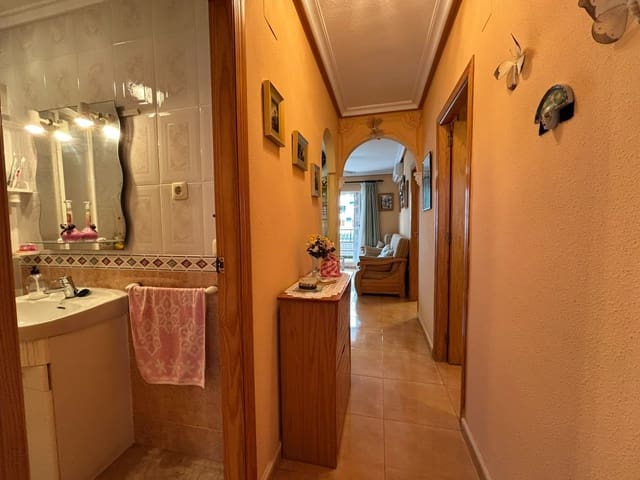 2 bedroom Apartment for sale in Los Europeos, Torrevieja with pool - € 185,000 (Ref: 10162161)