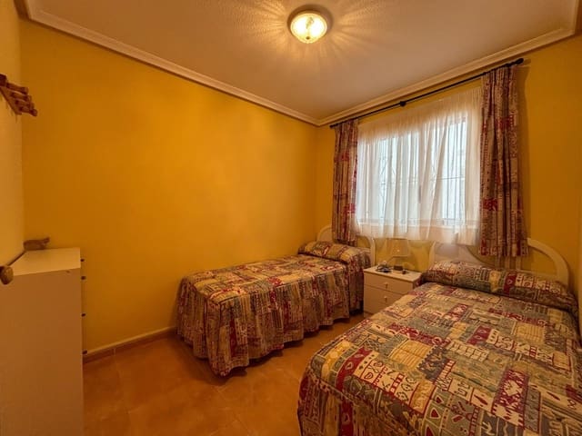 2 bedroom Apartment for sale in Los Europeos, Torrevieja with pool - € 185,000 (Ref: 10162161)