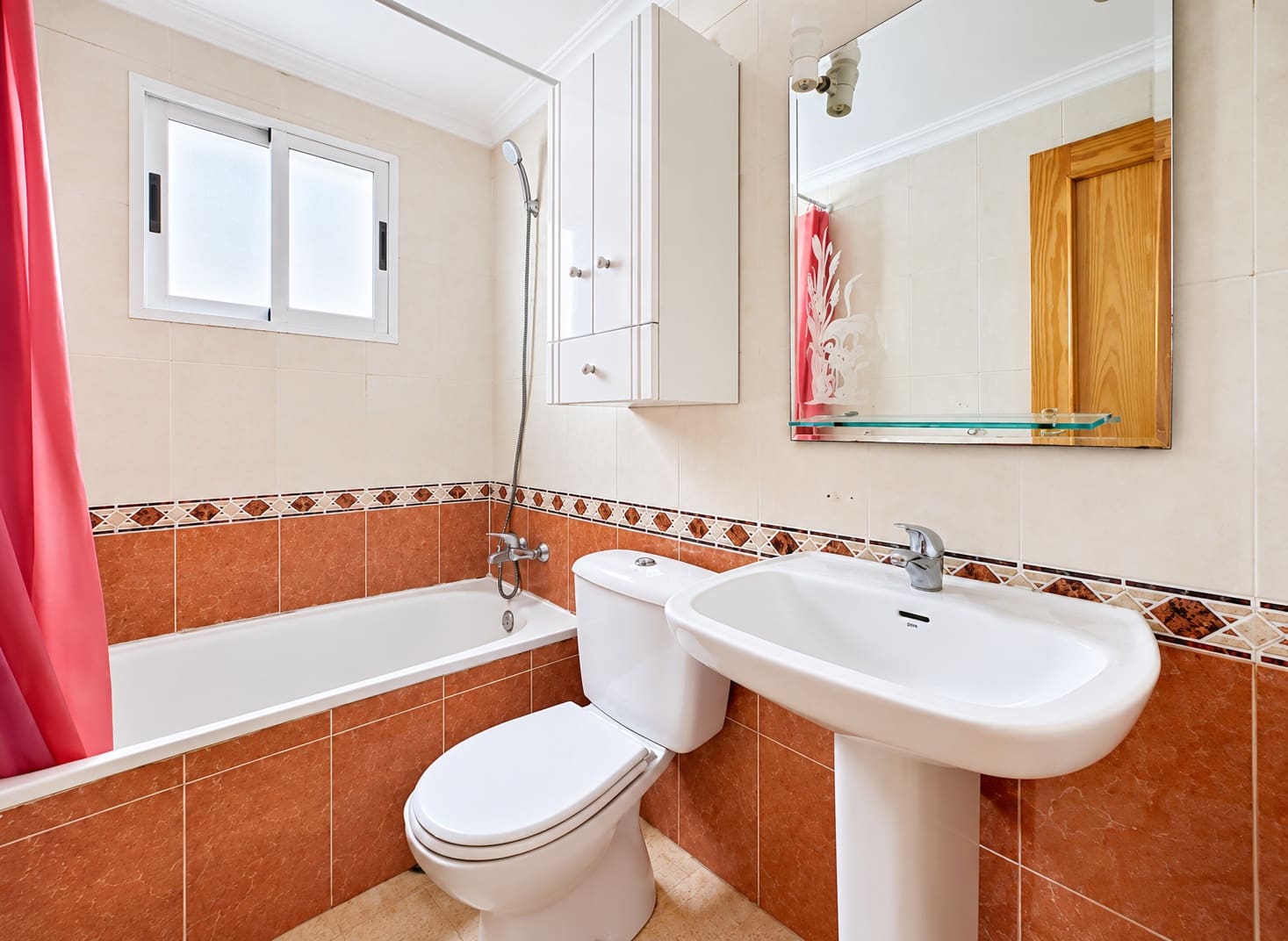 2 soveværelse Lejlighed til salg i Torrevieja - € 124.900 (Ref: 10166196)