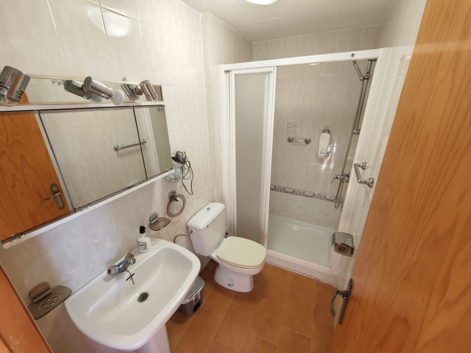 1 soveværelse Lejlighed til salg i Torrevieja med swimmingpool garage - € 134.900 (Ref: 10166197)