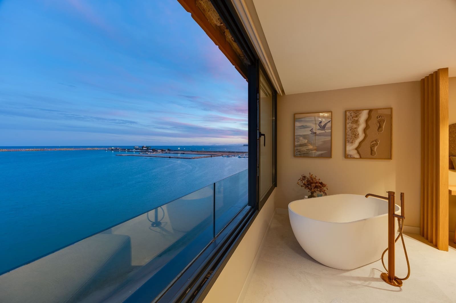 2 soveværelse Lejlighed til salg i Torrevieja med swimmingpool - € 550.000 (Ref: 10176849)