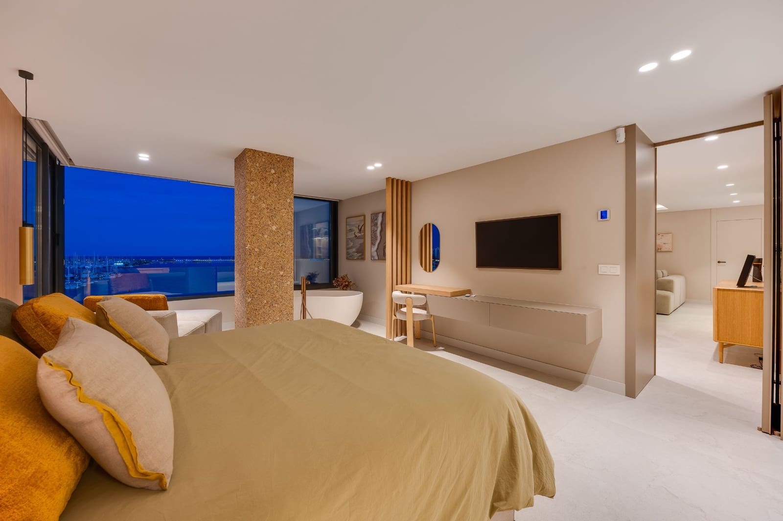 2 soveværelse Lejlighed til salg i Torrevieja med swimmingpool - € 550.000 (Ref: 10176849)