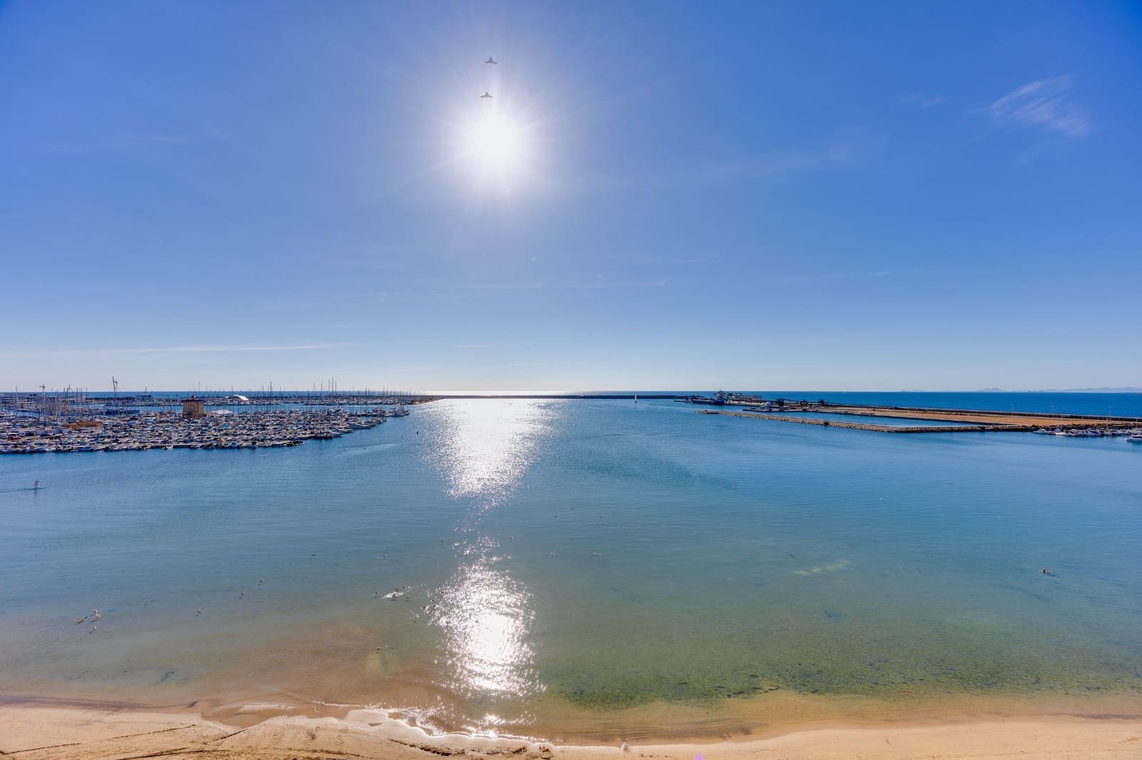 2 soveværelse Lejlighed til salg i Torrevieja med swimmingpool - € 550.000 (Ref: 10176849)
