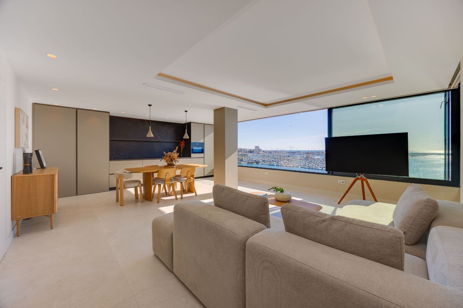 2 soveværelse Lejlighed til salg i Torrevieja med swimmingpool - € 550.000 (Ref: 10176849)