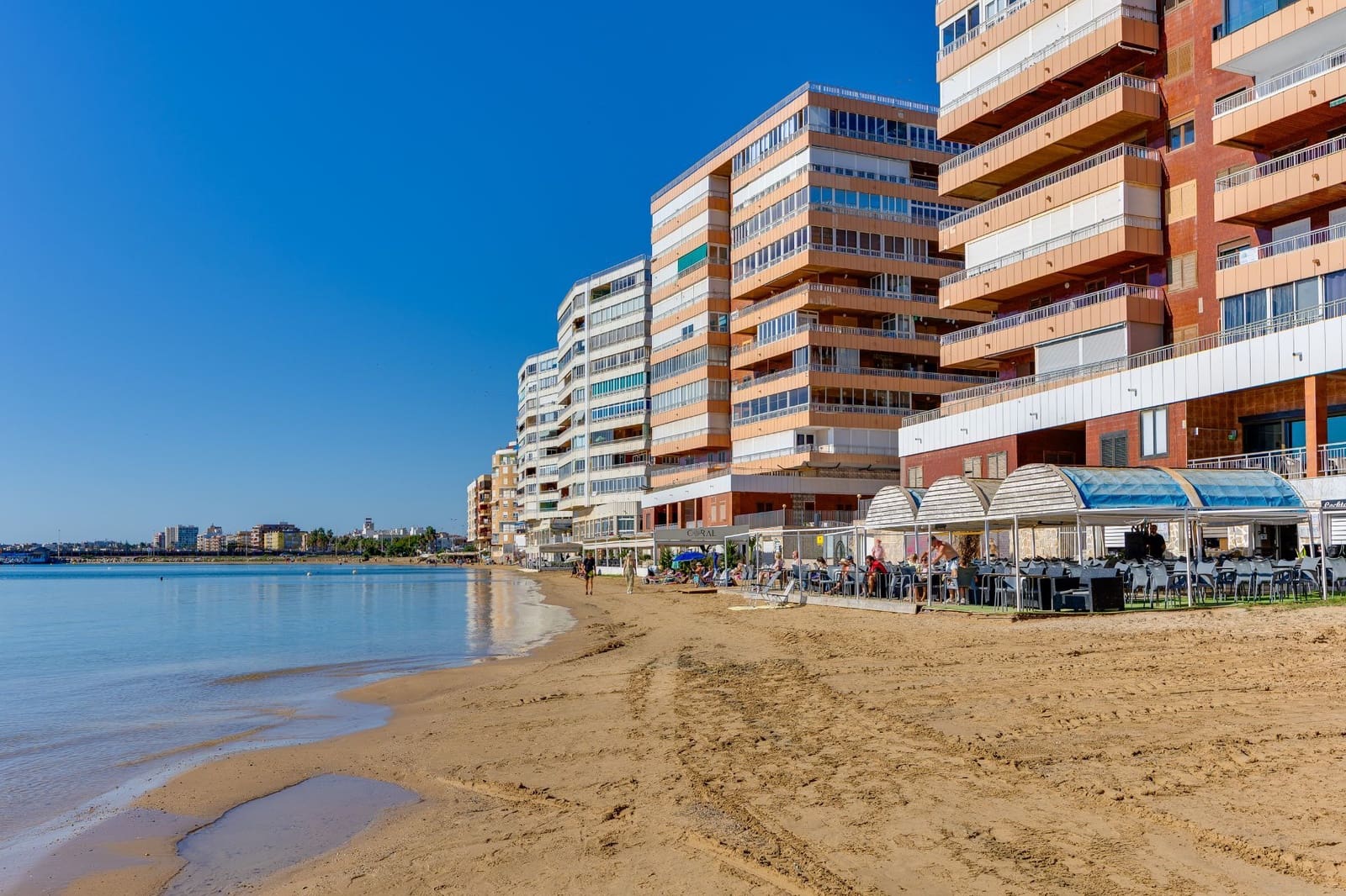 2 soveværelse Lejlighed til salg i Torrevieja med swimmingpool - € 550.000 (Ref: 10176849)