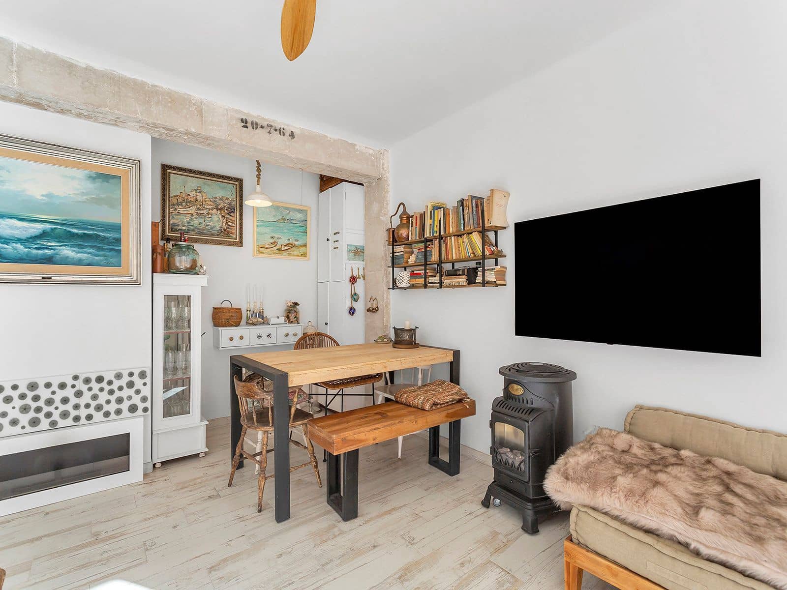 Apartamento de 3 habitaciones en Torrevieja en venta con piscina garaje - 299.900 € (Ref: 7988697)