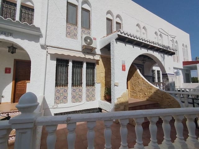 3 Zimmer Bungalow zu verkaufen in El Chaparral - La Siesta - La Torreta, Torrevieja mit Pool - 229.900 € (Ref: 7988703)