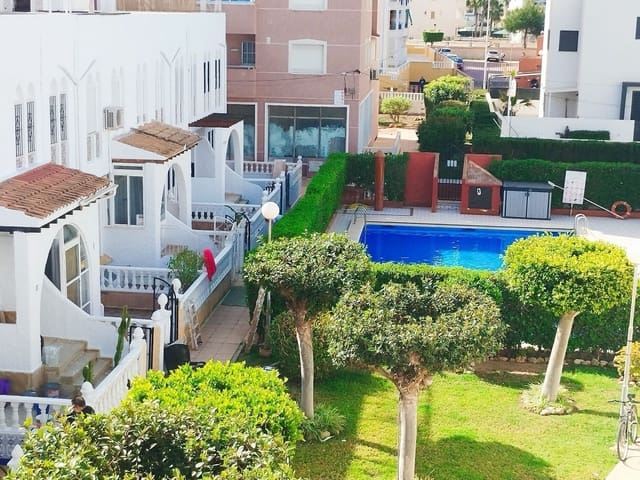 3 Zimmer Bungalow zu verkaufen in El Chaparral - La Siesta - La Torreta, Torrevieja mit Pool - 229.900 € (Ref: 7988703)