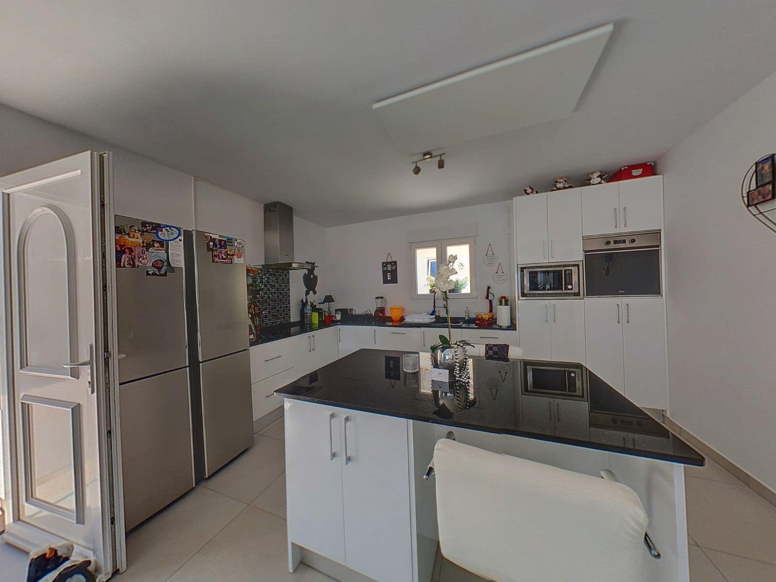 4 makuuhuone Huvila myytävänä paikassa Ciudad Quesada mukana uima-altaan 
autotalli - 685 000 € (Ref: 8026950)