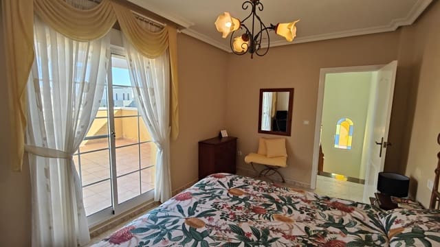 4 bedroom Villa for sale in Orihuela ciudad, Orihuela with pool garage - € 510,000 (Ref: 8242483)