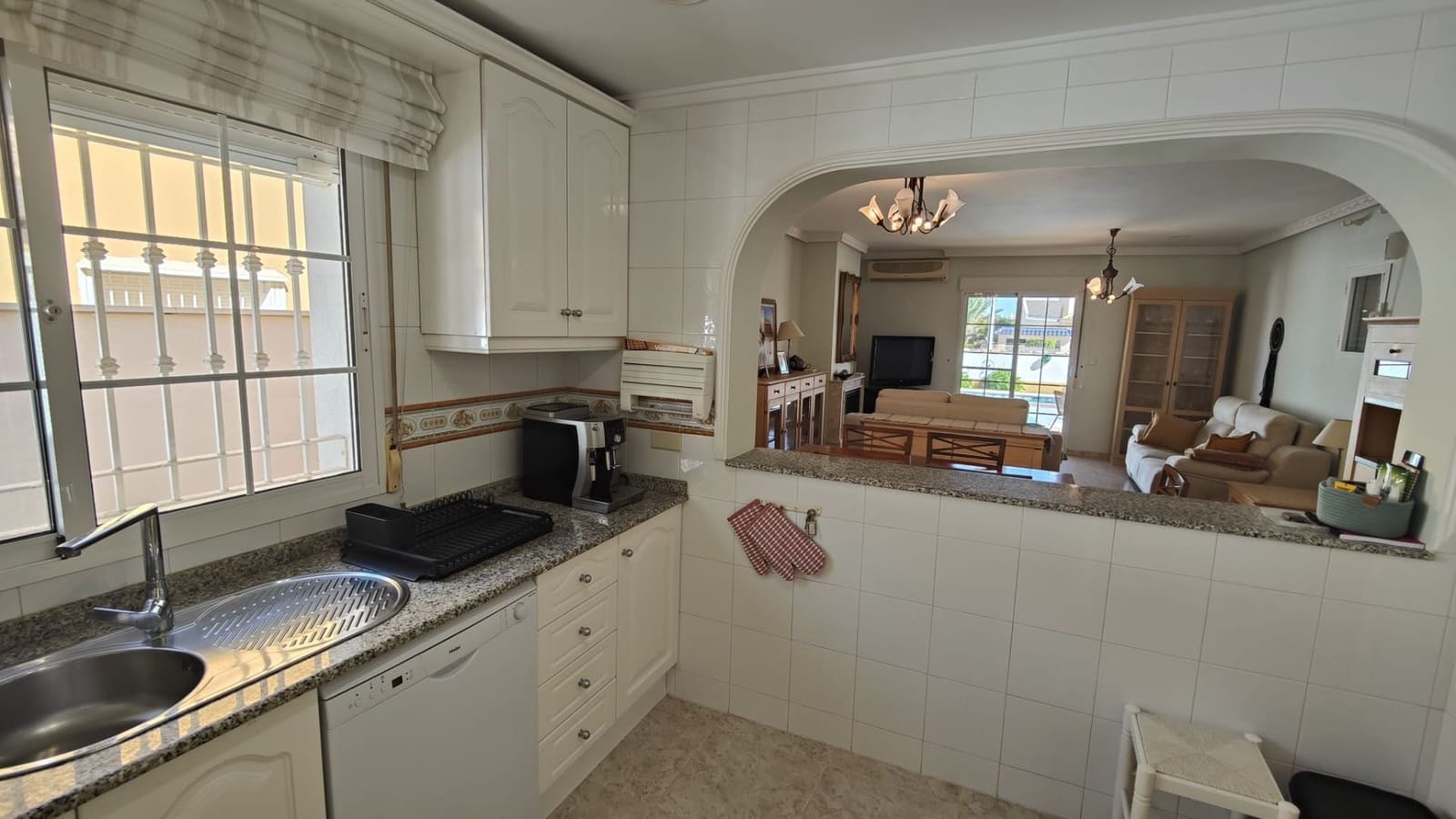 4 bedroom Villa for sale in Orihuela with pool garage - € 510,000 (Ref: 8242483)