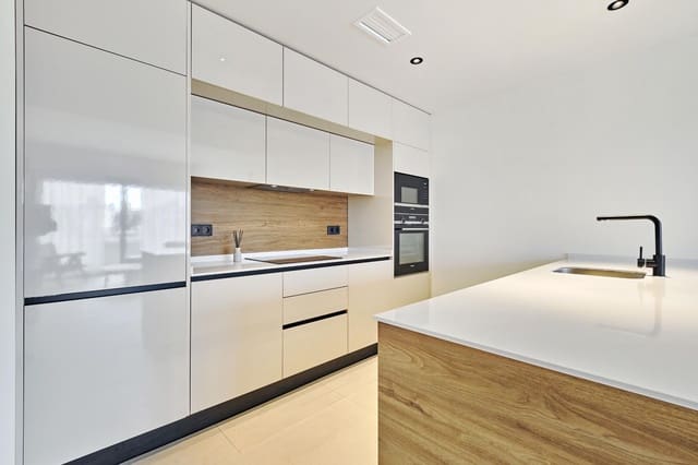 2 quarto Apartamento para venda em Playa del Acequión, Torrevieja com piscina garagem - 410 000 € (Ref: 8494773)