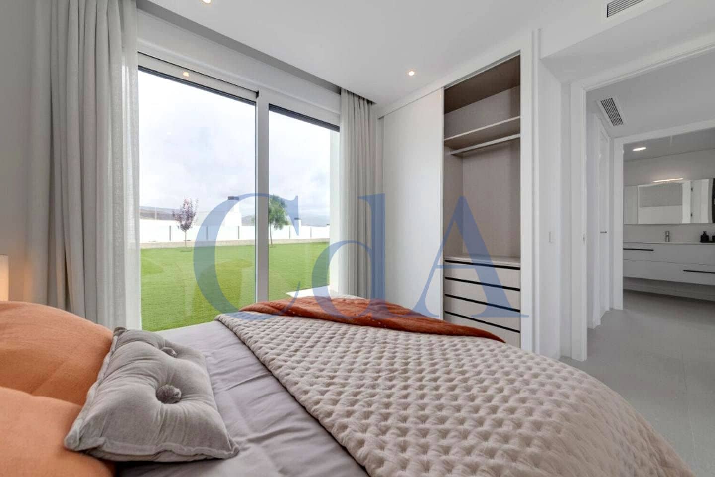 3 sypialnia Willa na sprzedaż w Miasto Alicante / Alacant z basenem garażem - 460 000 € (Ref: 8671686)