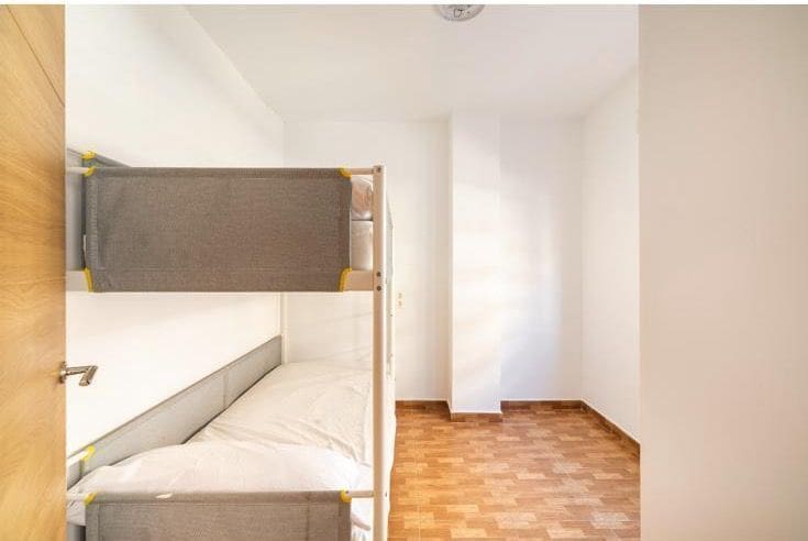 3 bedroom Apartment for sale in Torrevieja - € 199,000 (Ref: 8697801)