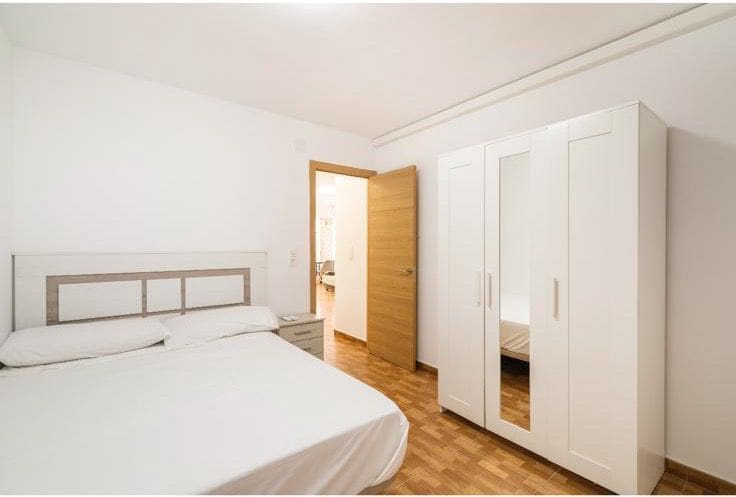 3 bedroom Apartment for sale in Torrevieja - € 199,000 (Ref: 8697801)