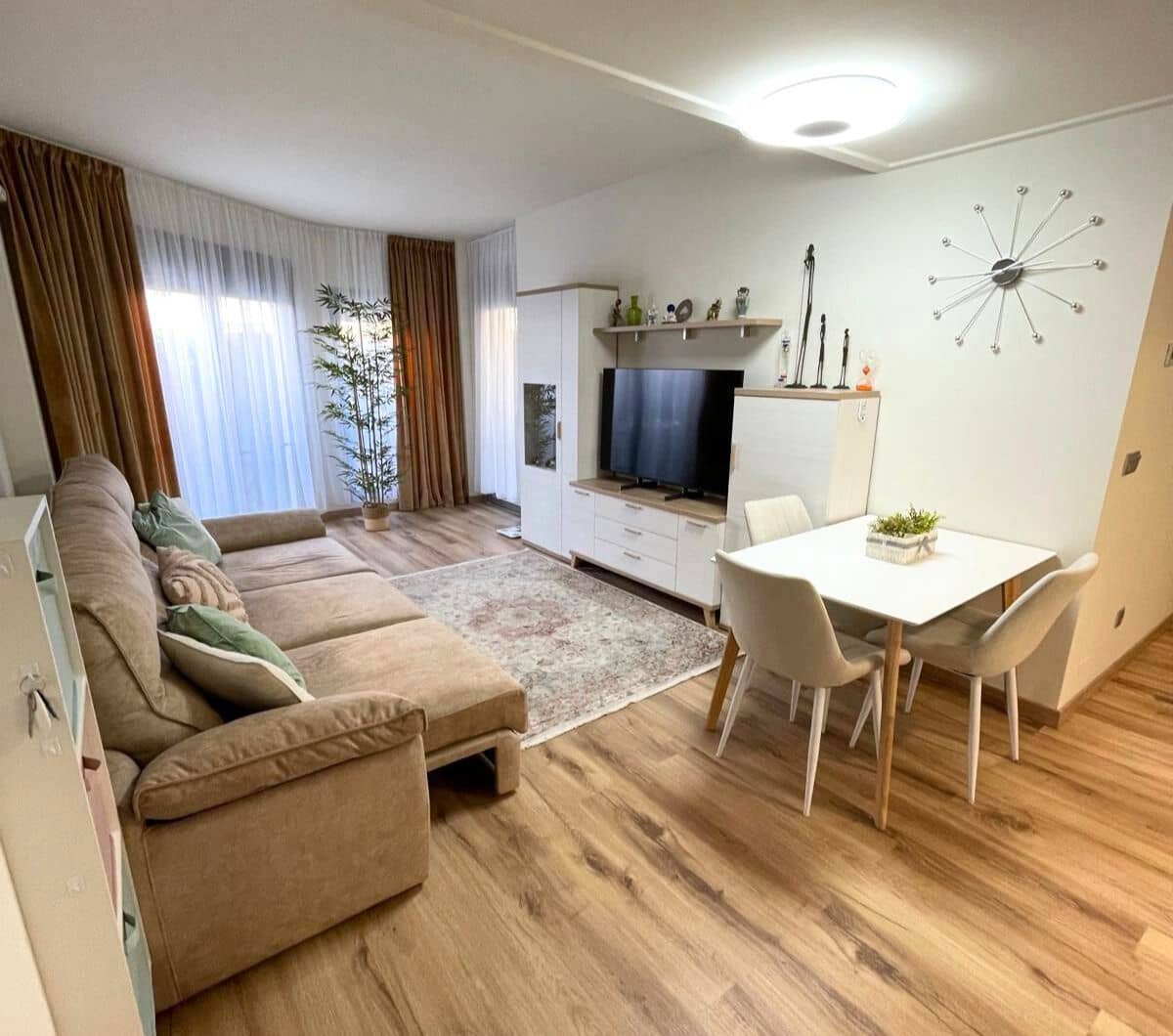 2 chambre Appartement à vendre à Torrevieja avec piscine garage - 265 000 € (Ref: 8741064)