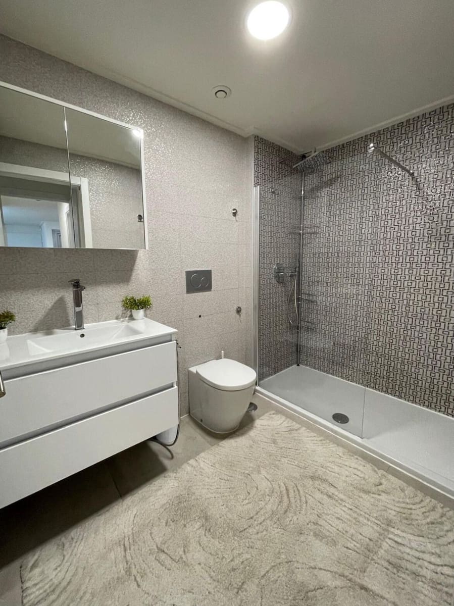 2 chambre Appartement à vendre à Torrevieja avec piscine garage - 265 000 € (Ref: 8741064)