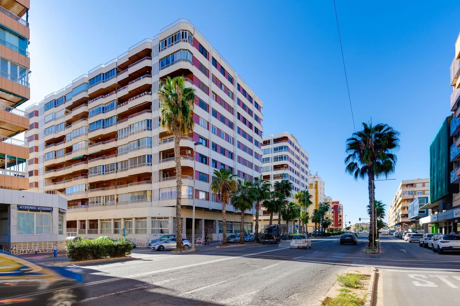 2 soveværelse Lejlighed til salg i Torrevieja med swimmingpool garage - € 249.000 (Ref: 8741066)