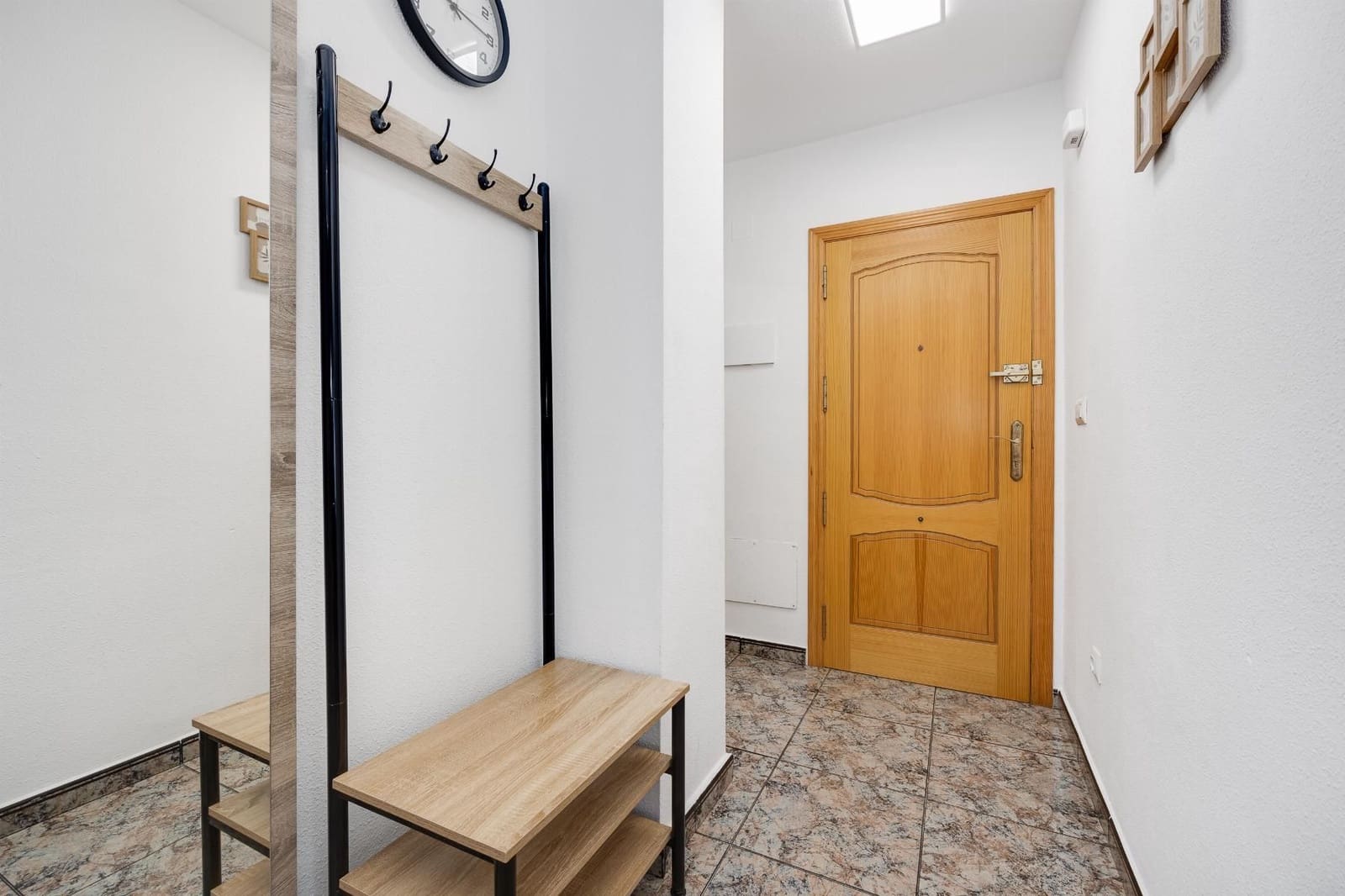 Apartamento de 3 habitaciones en Torrevieja en venta con piscina - 200.000 € (Ref: 8777732)