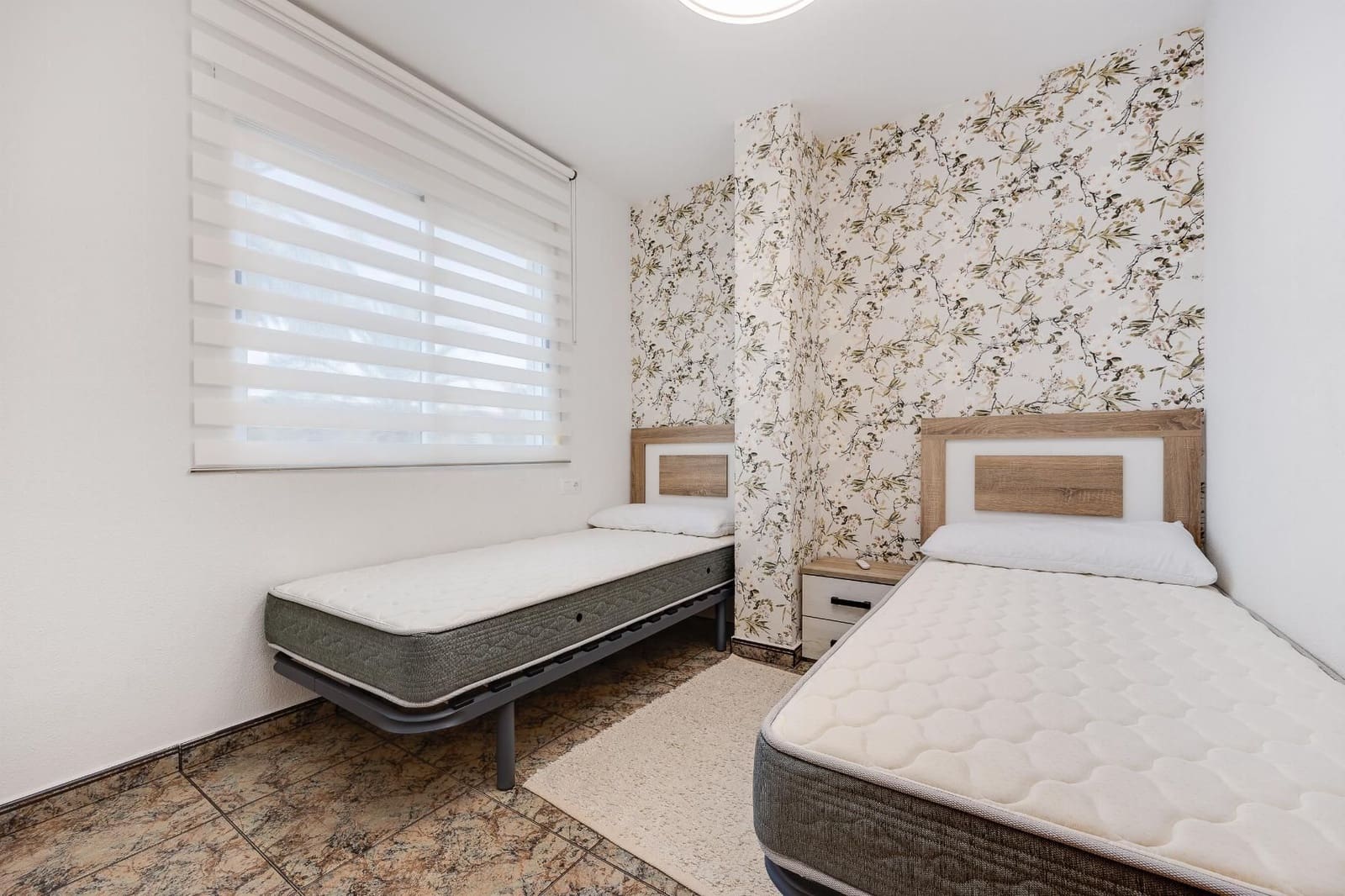 Apartamento de 3 habitaciones en Torrevieja en venta con piscina - 200.000 € (Ref: 8777732)