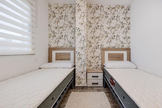 Apartamento de 3 habitaciones en Los Balcones - Los Altos, Torrevieja en venta con piscina - 200.000 € (Ref: 8777732)