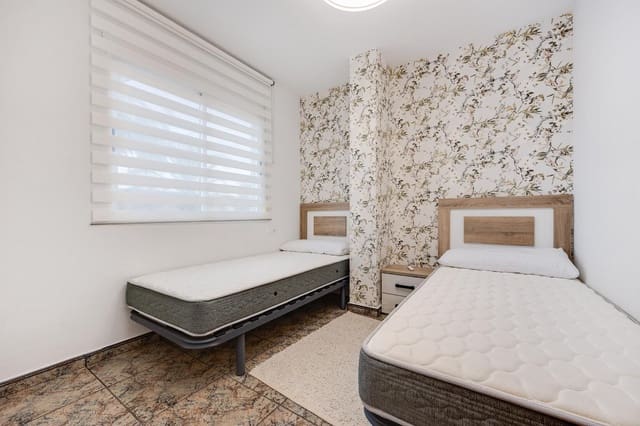 Apartamento de 3 habitaciones en Los Balcones - Los Altos, Torrevieja en venta con piscina - 200.000 € (Ref: 8777732)