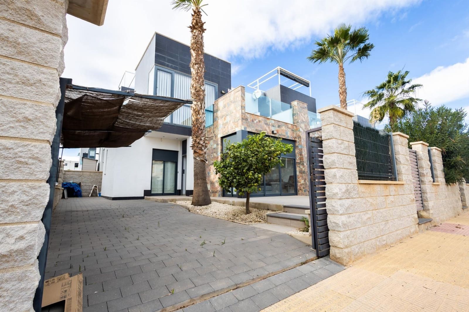 2 sypialnia Dom na sprzedaż w Cabo Roig z basenem garażem - 289 000 € (Ref: 8805713)