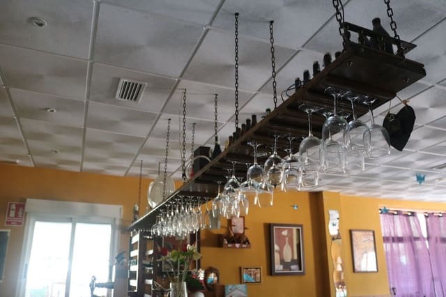 Commercial for sale in Pinar de Campoverde, Pilar de la Horadada - € 89,900 (Ref: 8827265)