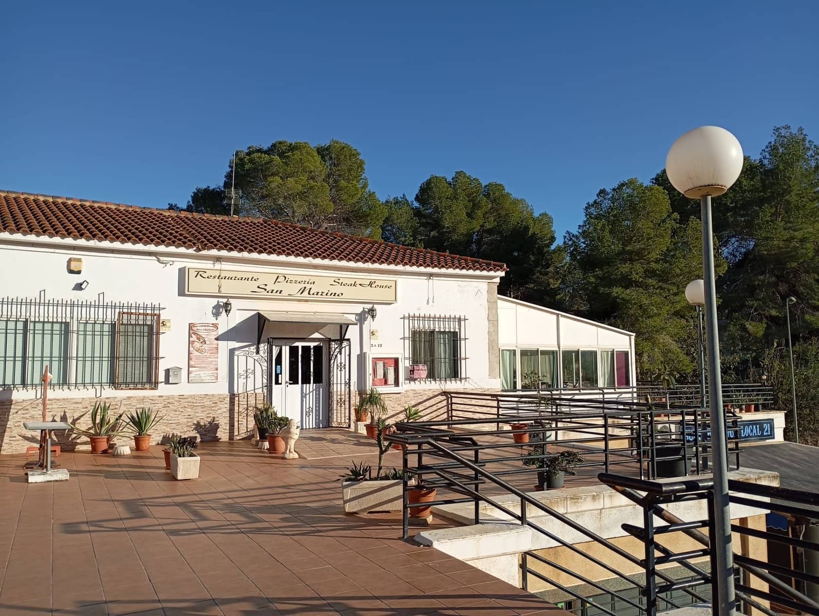 Kommersiell til salgs i Pilar de la Horadada - € 89 900 (Ref: 8827265)