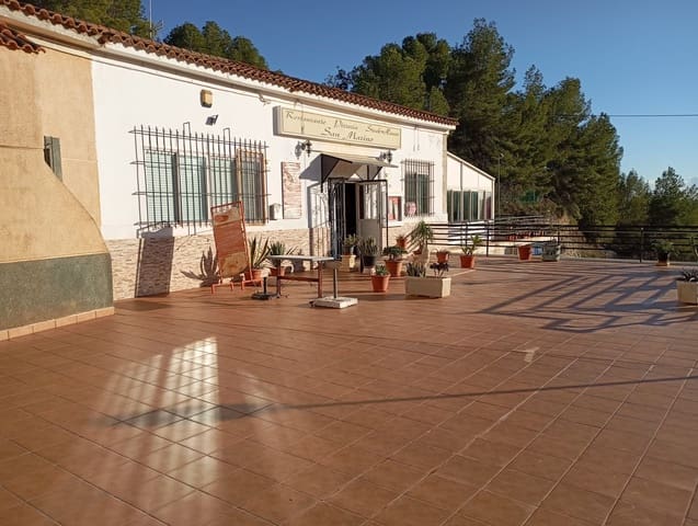 Commercial for sale in Pinar de Campoverde, Pilar de la Horadada - € 89,900 (Ref: 8827265)