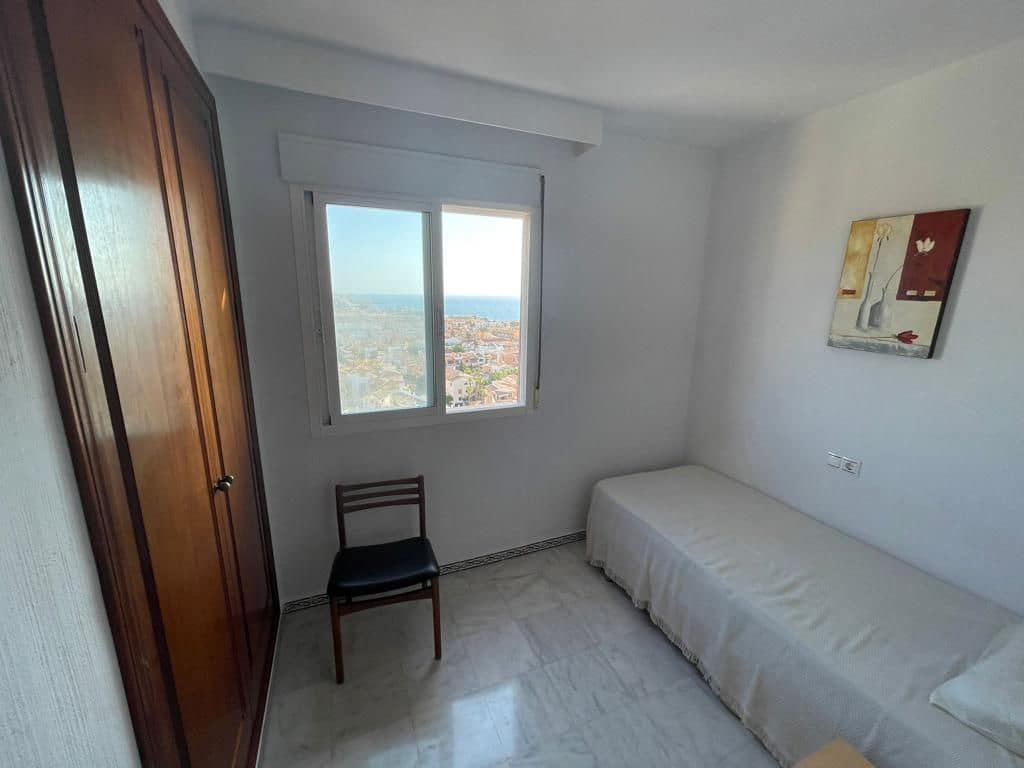 3 sypialnia Apartament na sprzedaż w Torrevieja z basenem - 268 900 € (Ref: 8836301)