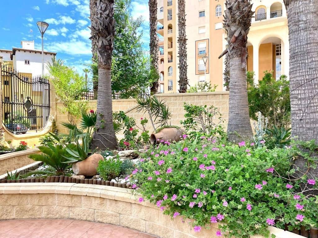 3 sypialnia Apartament na sprzedaż w Torrevieja z basenem - 268 900 € (Ref: 8836301)