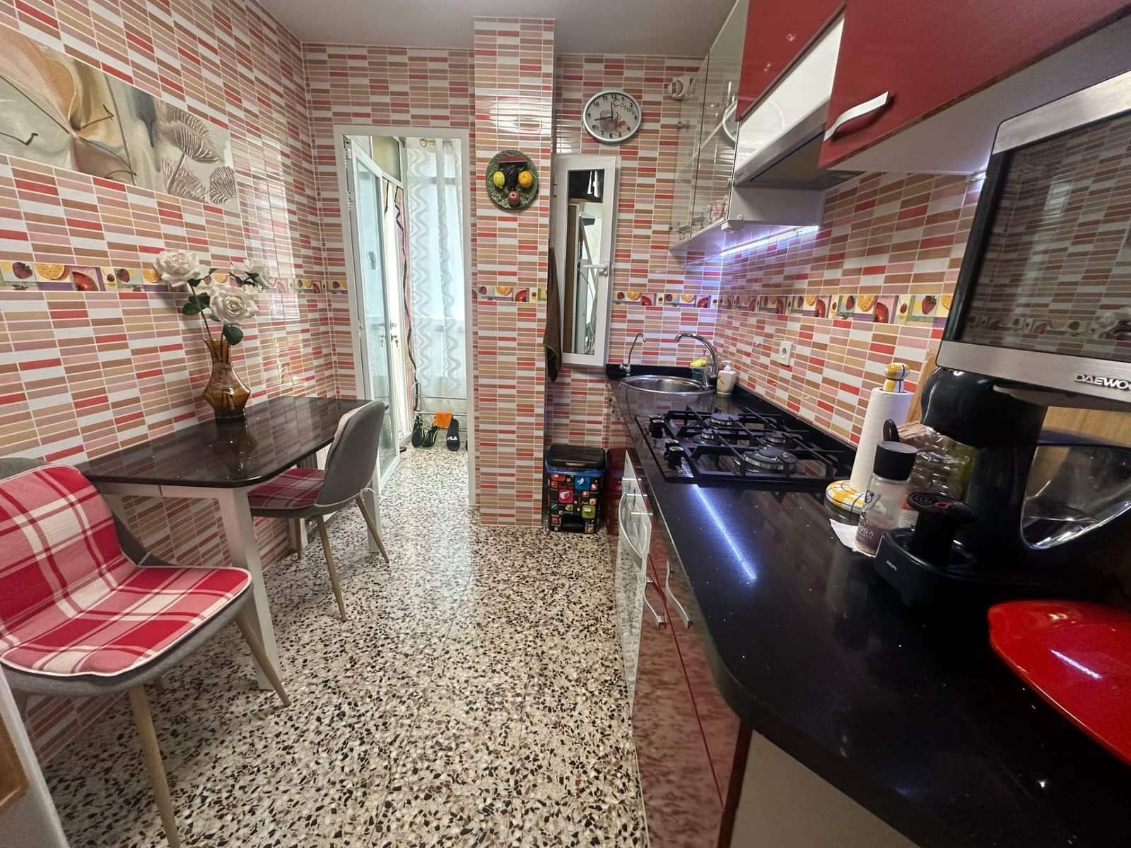 3 makuuhuone Huoneisto myytävänä paikassa Torrevieja - 162 000 € (Ref: 8856799)