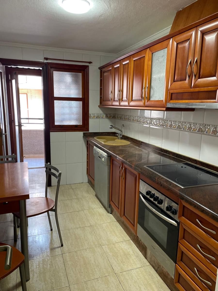 3 quarto Apartamento para venda em Torrevieja - 149 900 € (Ref: 8879403)