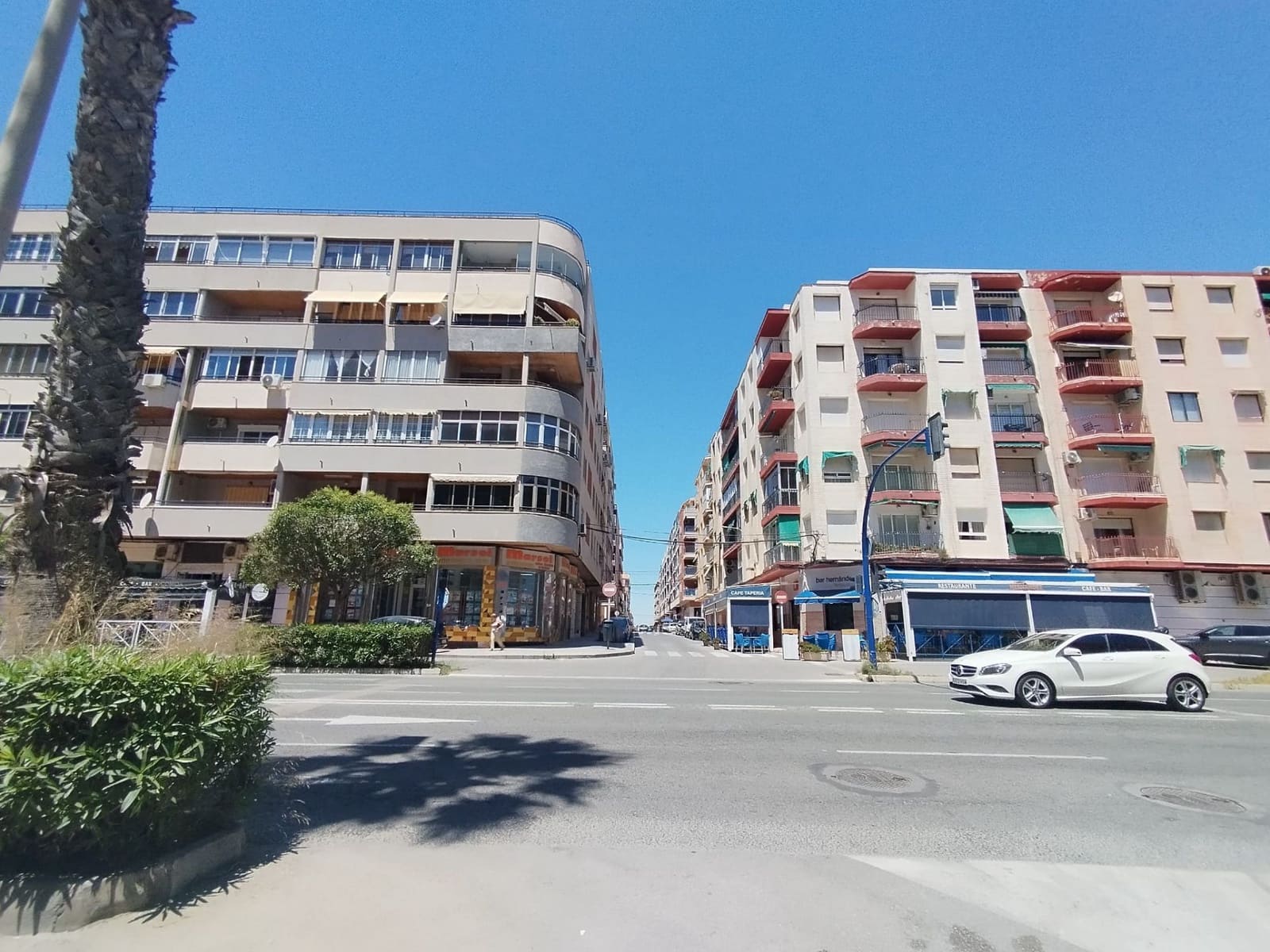 3 quarto Apartamento para venda em Torrevieja - 149 900 € (Ref: 8879403)