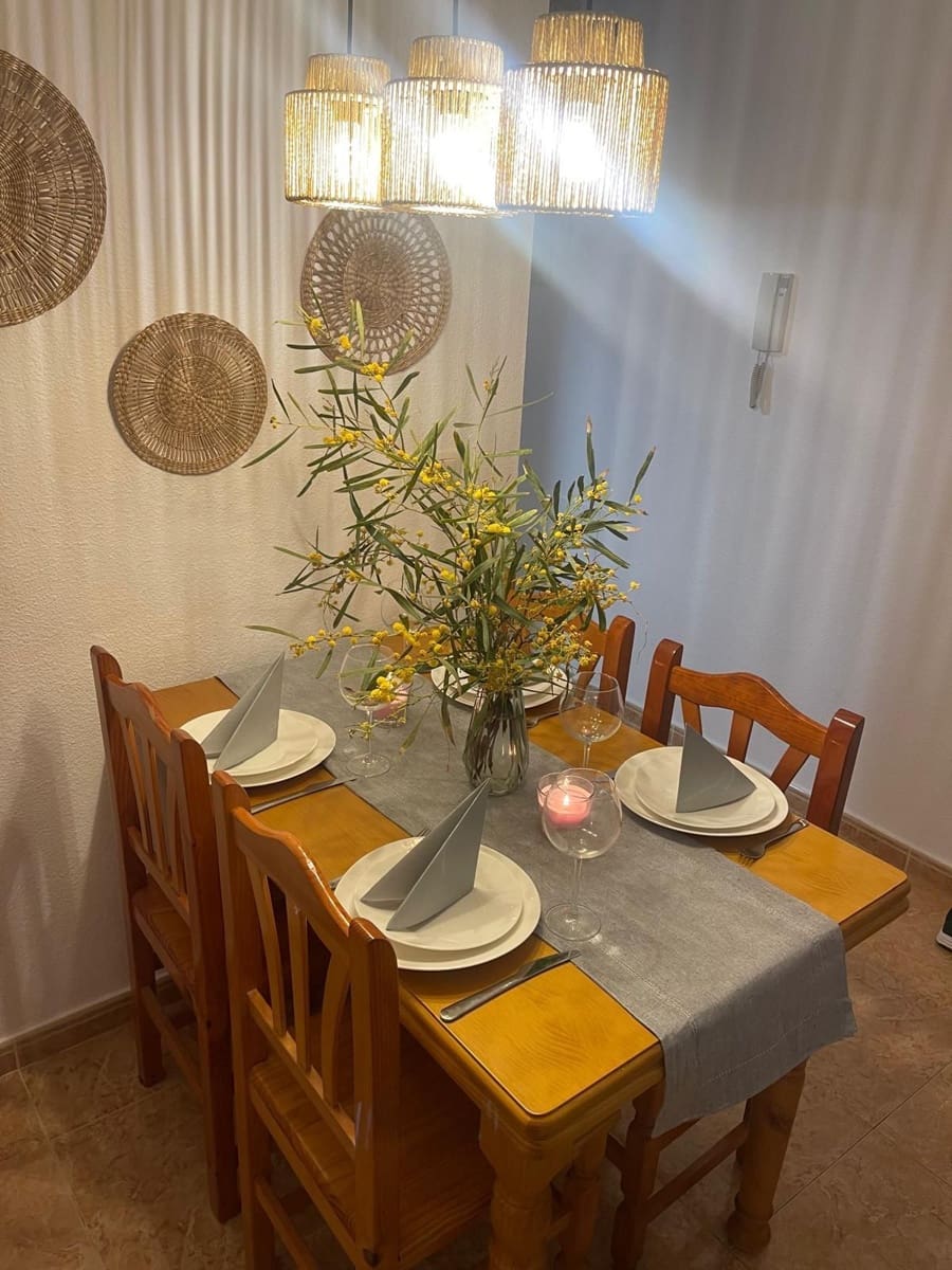 2 quarto Apartamento para venda em Torrevieja com piscina - 169 900 € (Ref: 8921112)