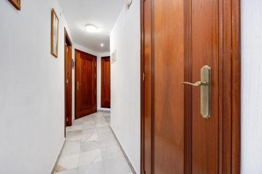 2 chambre Appartement à vendre à Playa de los Locos, Torrevieja avec piscine garage - 229 900 € (Ref: 8921113)