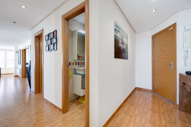 3 soveværelse Lejlighed til salg i Playa de los Náufragos, Torrevieja med swimmingpool garage - € 379.900 (Ref: 8931911)